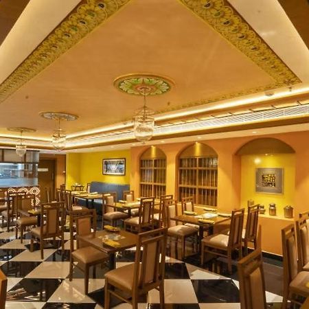 Hotel Aadithya Chennai Exterior photo
